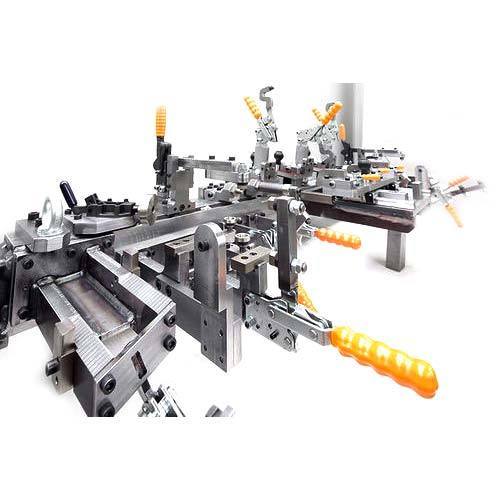 Dispositif de soudage automatique pour la fabrication de lignes de production